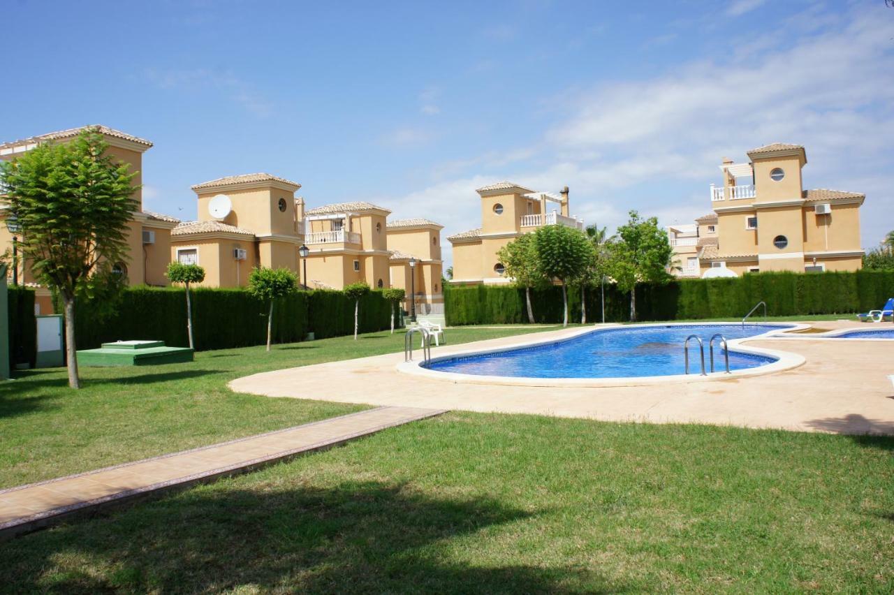 Villa Las Tres Perlas Algorfa Dış mekan fotoğraf